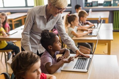 Entenda a importância da tecnologia em sala de aula